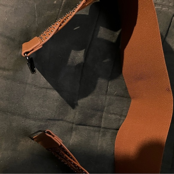 Stylish Tan Belt with metal Accents - Picture 5 of 6